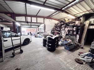 Photo 9- click for photo gallery